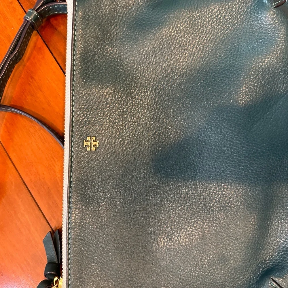 Tory Burch purse - Picture 5 of 11